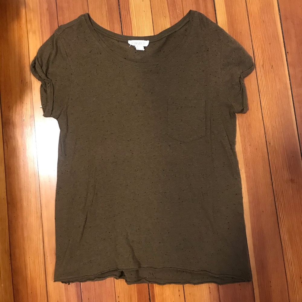 Forever21 olive green t shit pocket size large